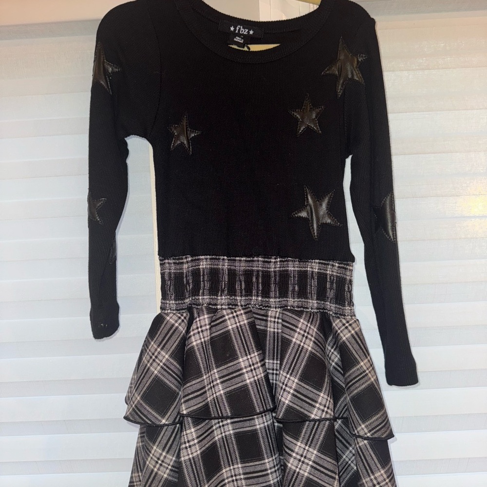 Black and Gray Star Patterned Kids Dress